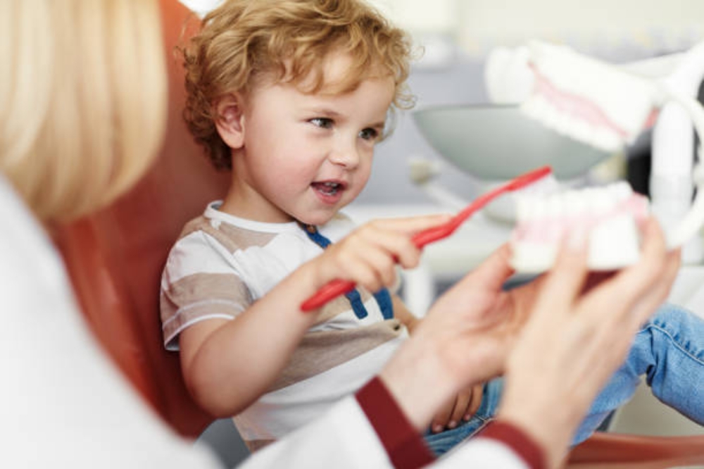 Pediatric Dental Care: 10 Expert Tips for Children's Oral Health